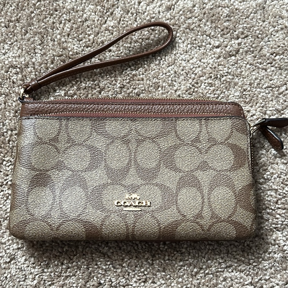 Coach Signature Brown Double Zip Wristlet